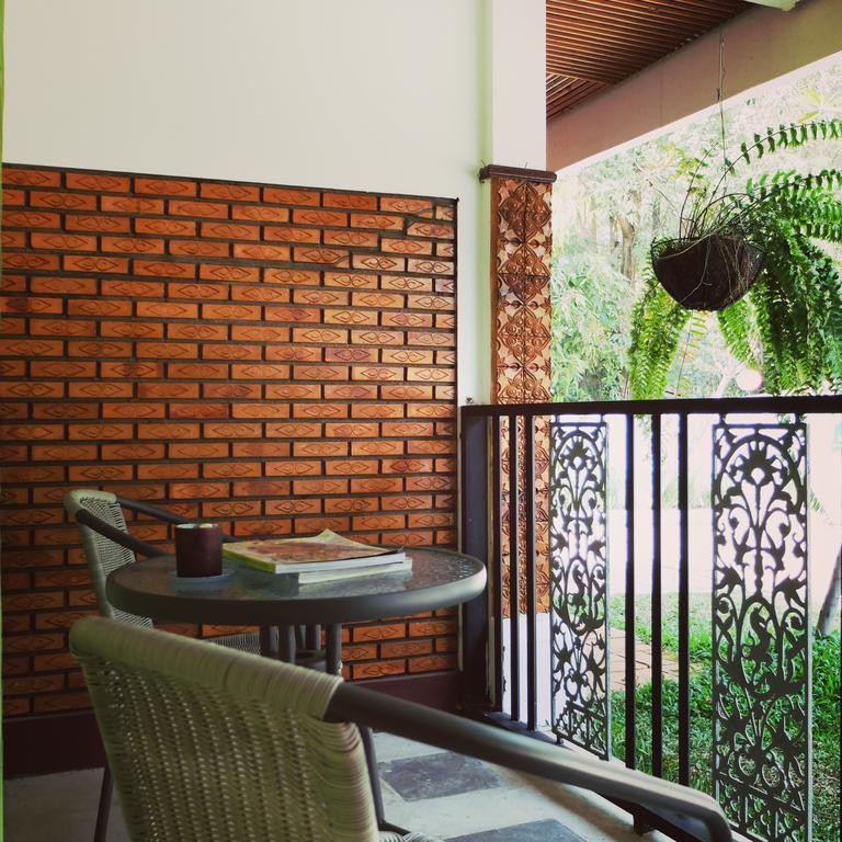 Hotel Siri Lampang Exteriör bild